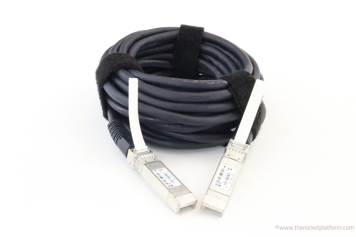 EX-SFP-10GE-DAC-5M - Juniper SFP+ 10 Gigabit Ethernet DAC Cable 5 Meter