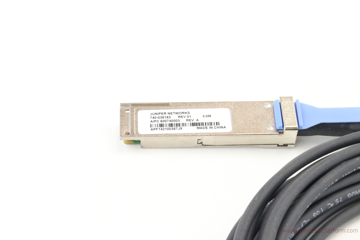 740-038153 - Juniper QSFP+ to SFP+ 10 GbE Direct Attach Breakout Cable 3 Meter