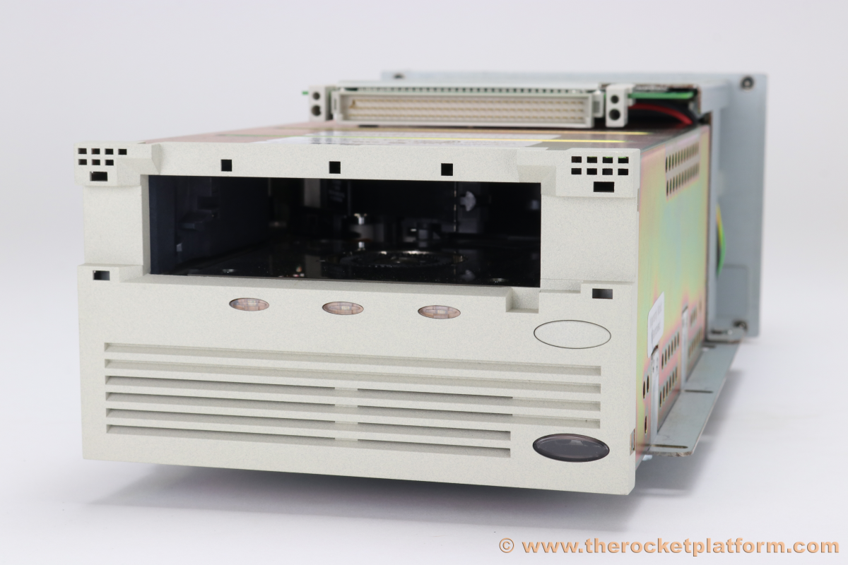 T9608 - Dell PowerVault 132T SDLT320 SCSI Tape Drive