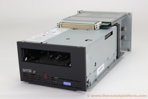 DD033 - Dell PowerVault 132T LTO-3 SCSI Tape Drive