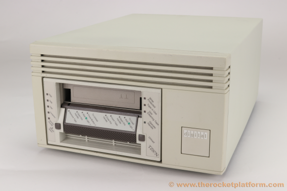 TZ87-TA - DEC DLT2000 SCSI External Tabletop Tape Drive