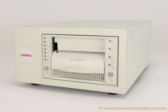 TH6BE-HK - HP DLT7000 External Tabletop SCSI Tape Drive