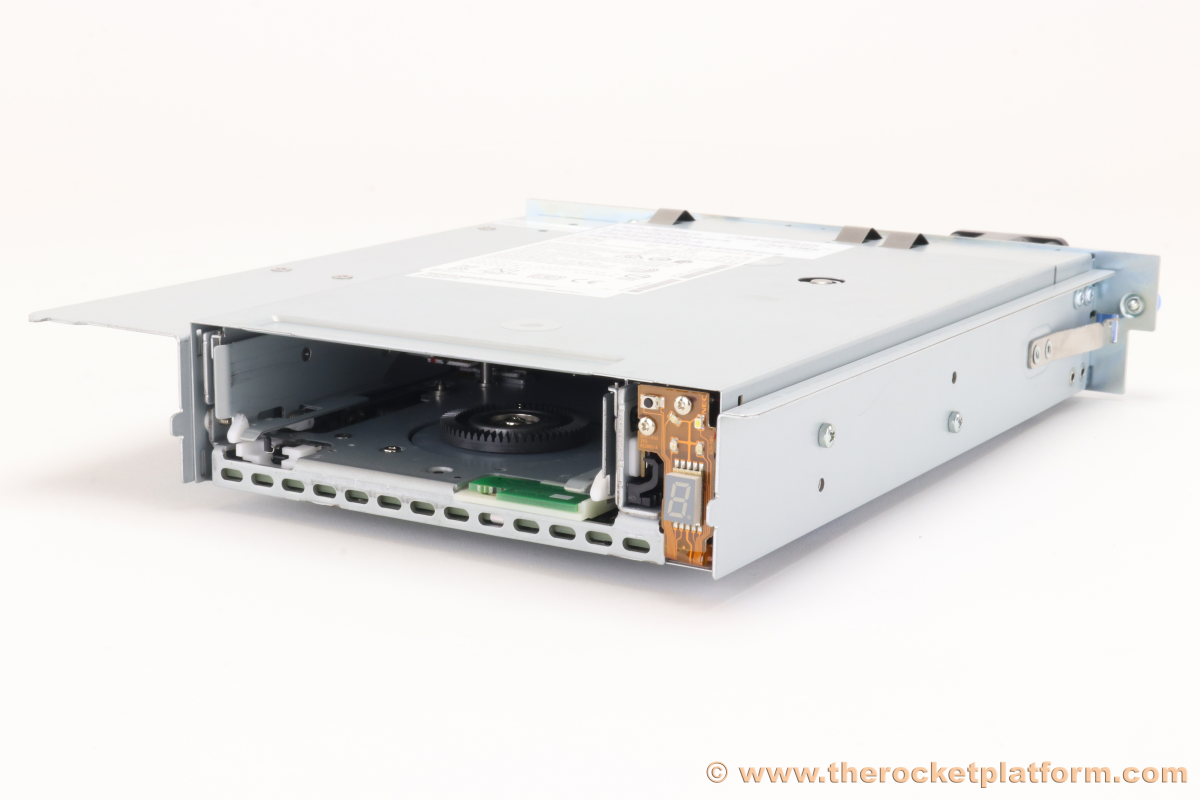 00GH810 - IBM 3555 (TS4300) LTO-8 SAS Tape Drive