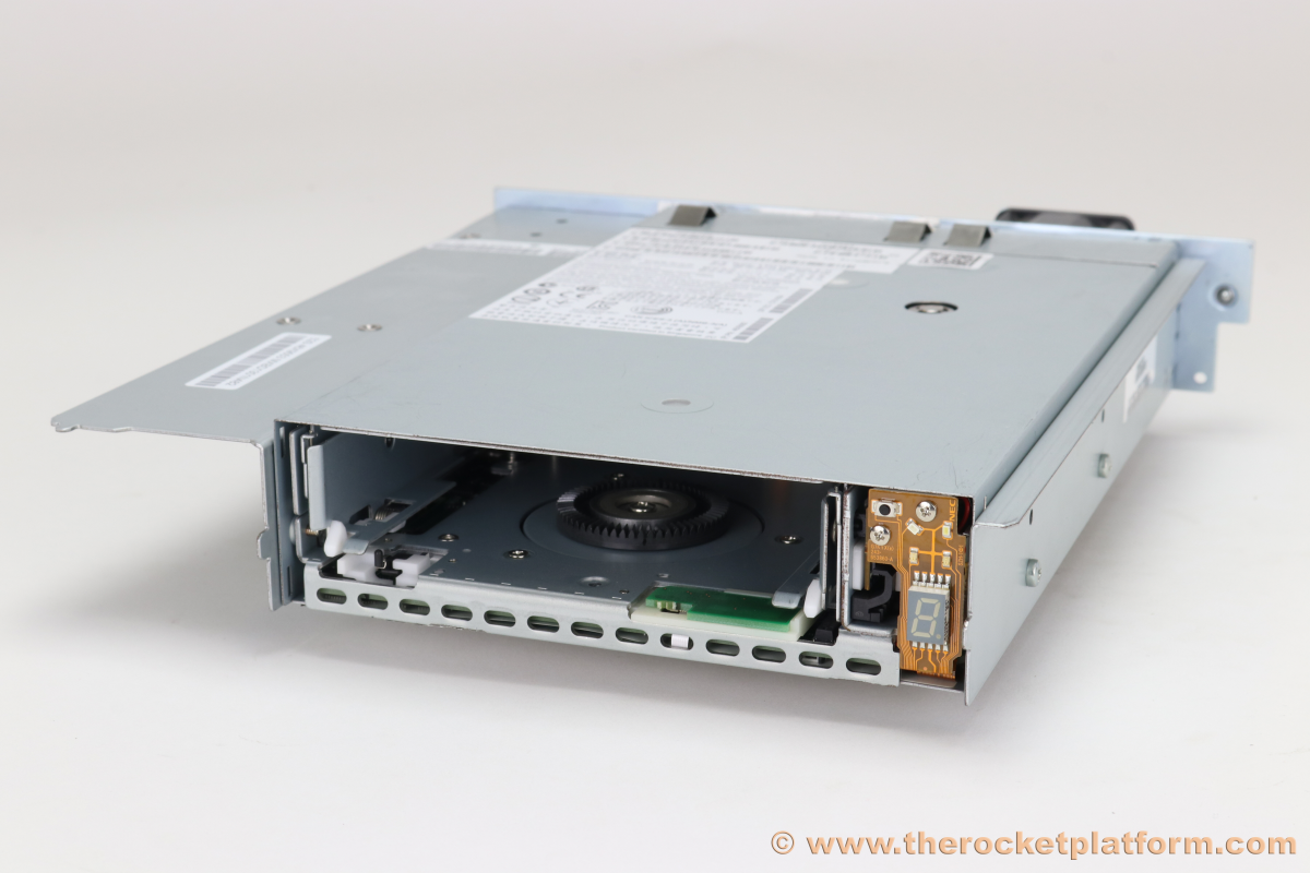 3573-8148 - IBM 3573-L2U 3573-L4U (TS3100 TS3200) LTO-4 FC Tape Drive