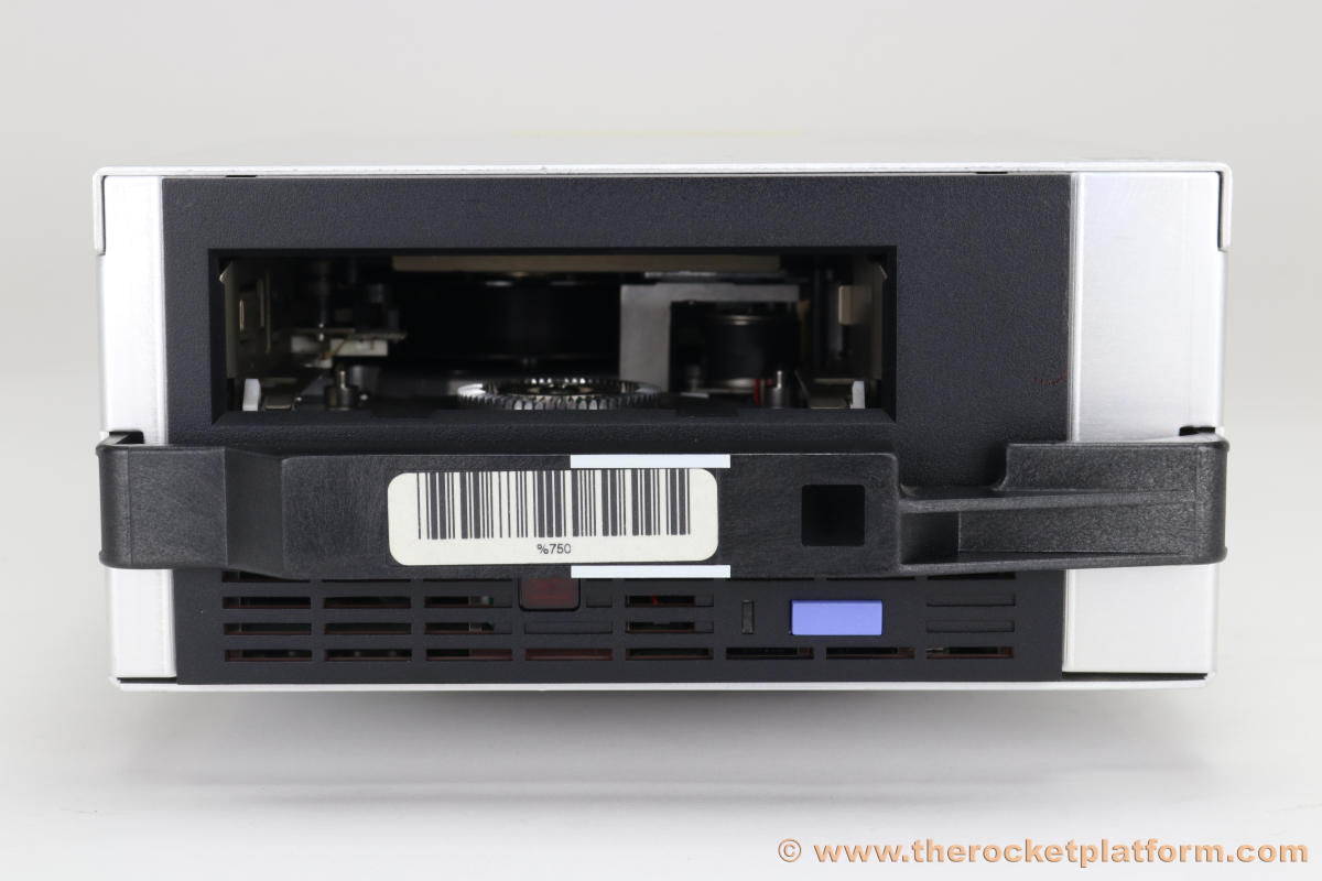 (8038) - IBM 3576 (TS3310) LTO-3 2GB FC Tape Drive