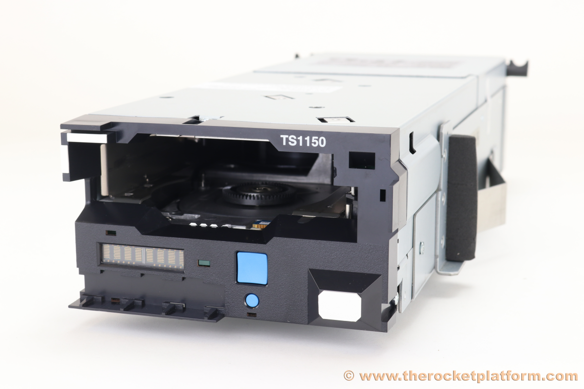 02CE018 - IBM 3584 (TS3500) E08/TS1150 8GB FC Tape Drive
