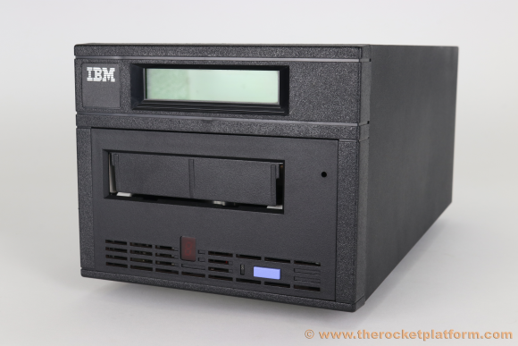 19P3949 - IBM LTO-1 External Tabletop HVD SCSI Tape Drive