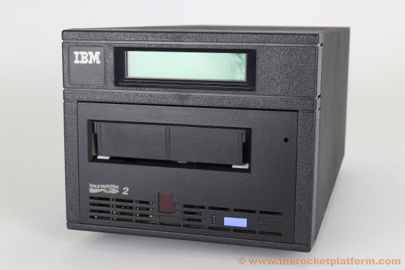 18P7269 - IBM LTO-2 External Tabletop HVD SCSI Tape Drive