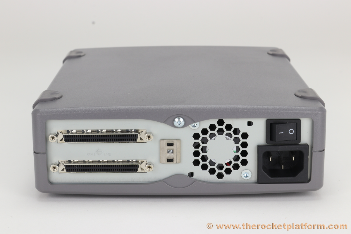 380-1323-01 - Sun DDS-5 External Tabletop SCSI Tape Drive