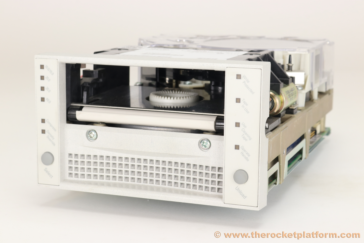 303683306 - StorageTek DLT8000 SCSI Tape Drive